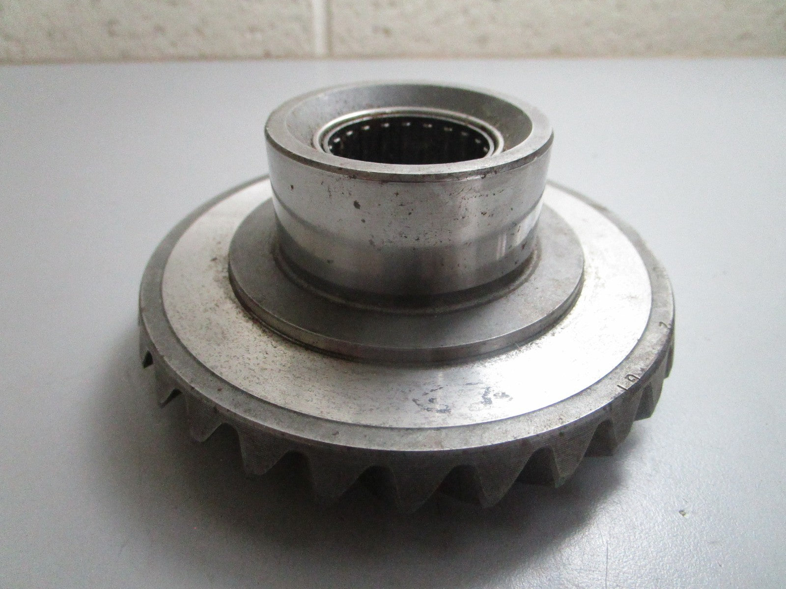 *NEW OEM* 0820 Yamaha 28T Gear 61B-45560-01-00