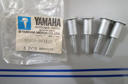 *NEW OEM* (LOT OF 4) 0780 Yamaha Bolt 90109-06M03-00