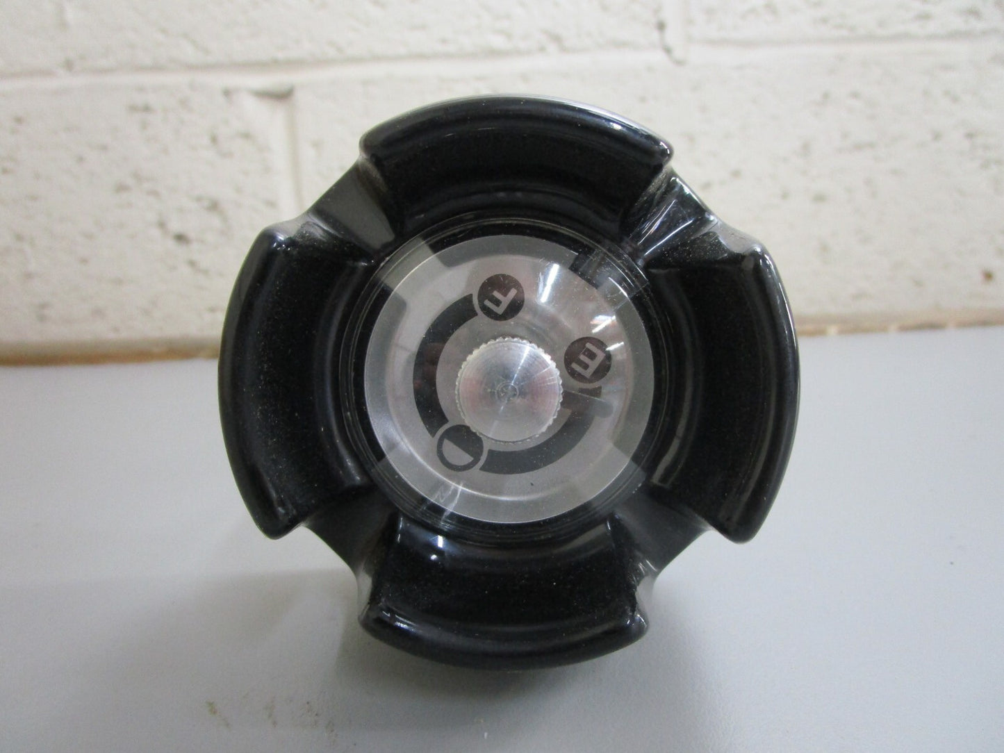 *NEW OEM* 0820 Mercury Quicksilver Fuel Gauge 36-F409251-1