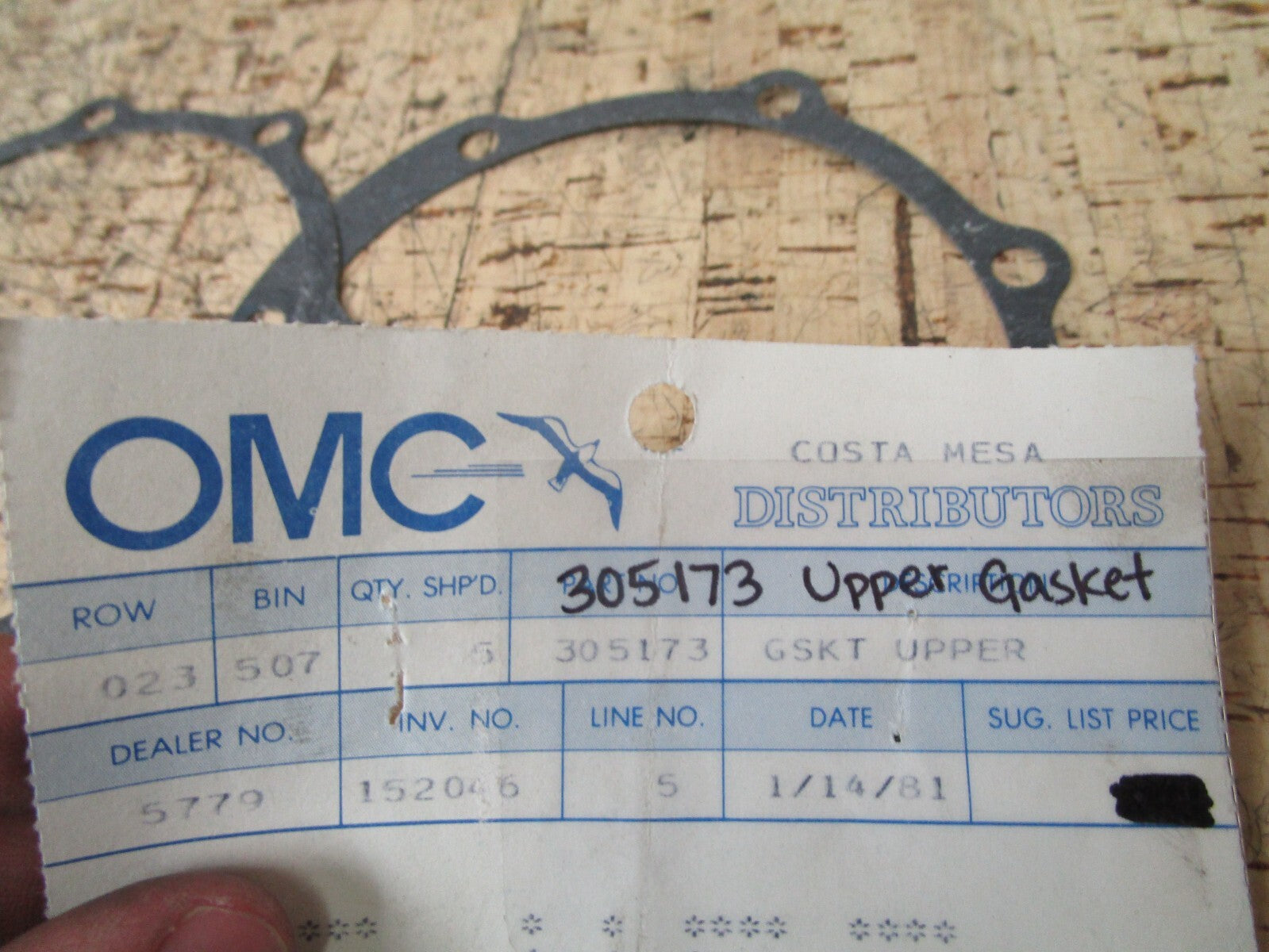 *NEW OEM* (LOT OF 2) 0810 OMC Johnson Evinrude Gasket 305173 0305173