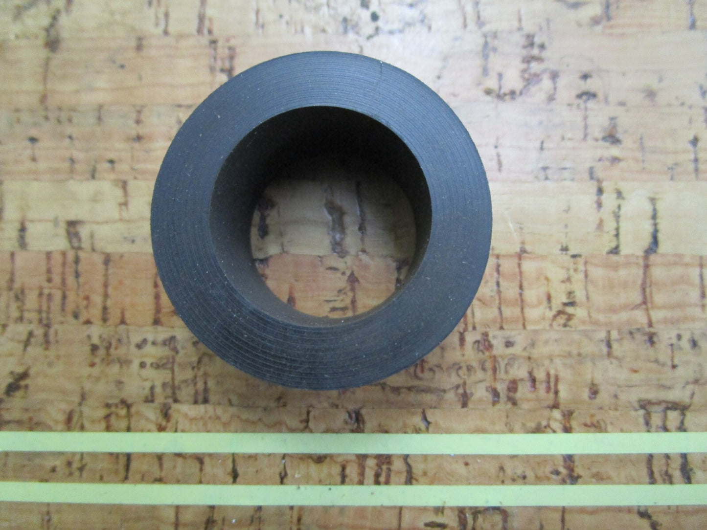 *NEW OEM* 0810 OMC Johnson Evinrude Cushion 315305 0315305