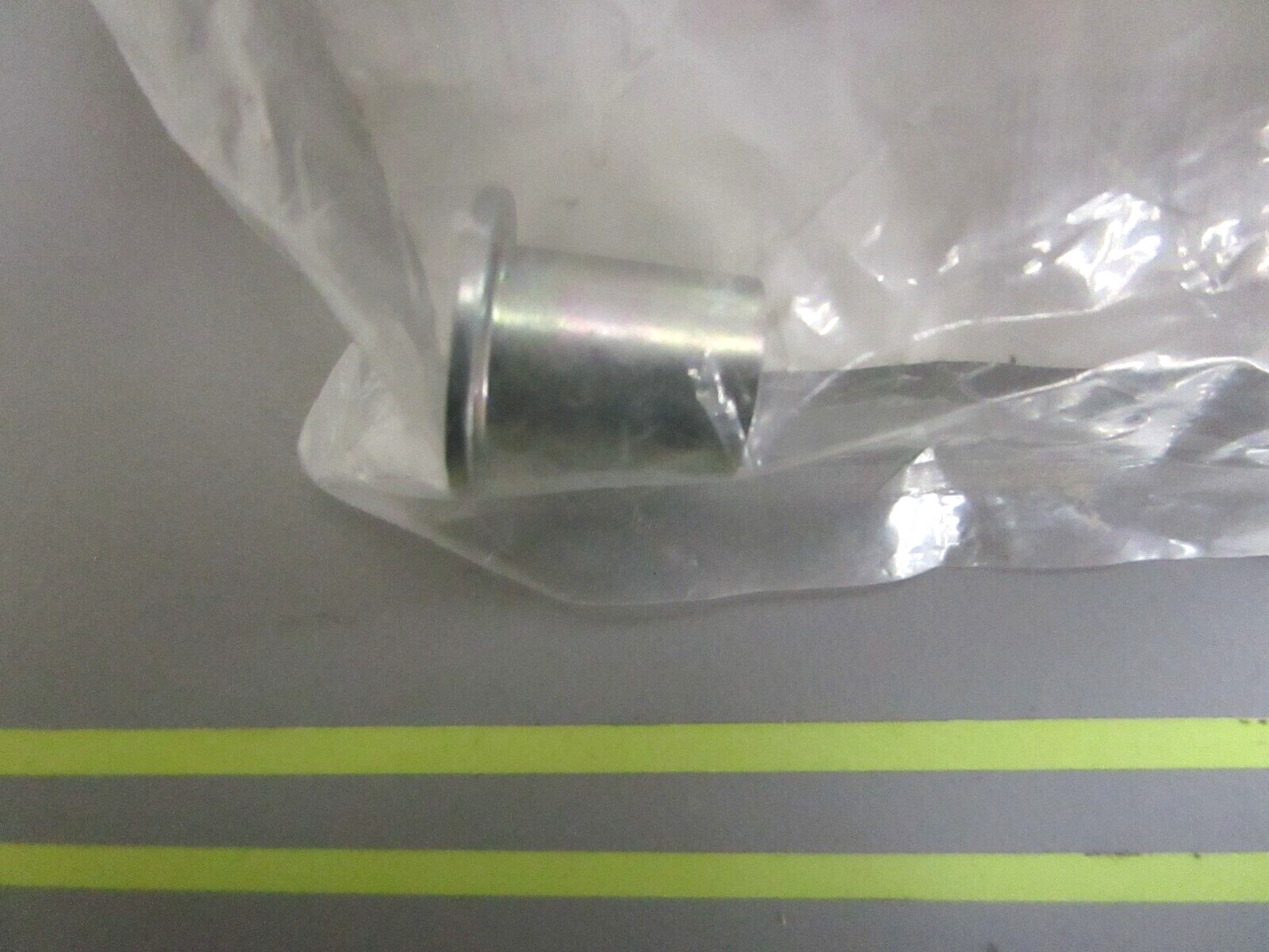 *NEW OEM* 0810 Yamaha Collar 90387-06263