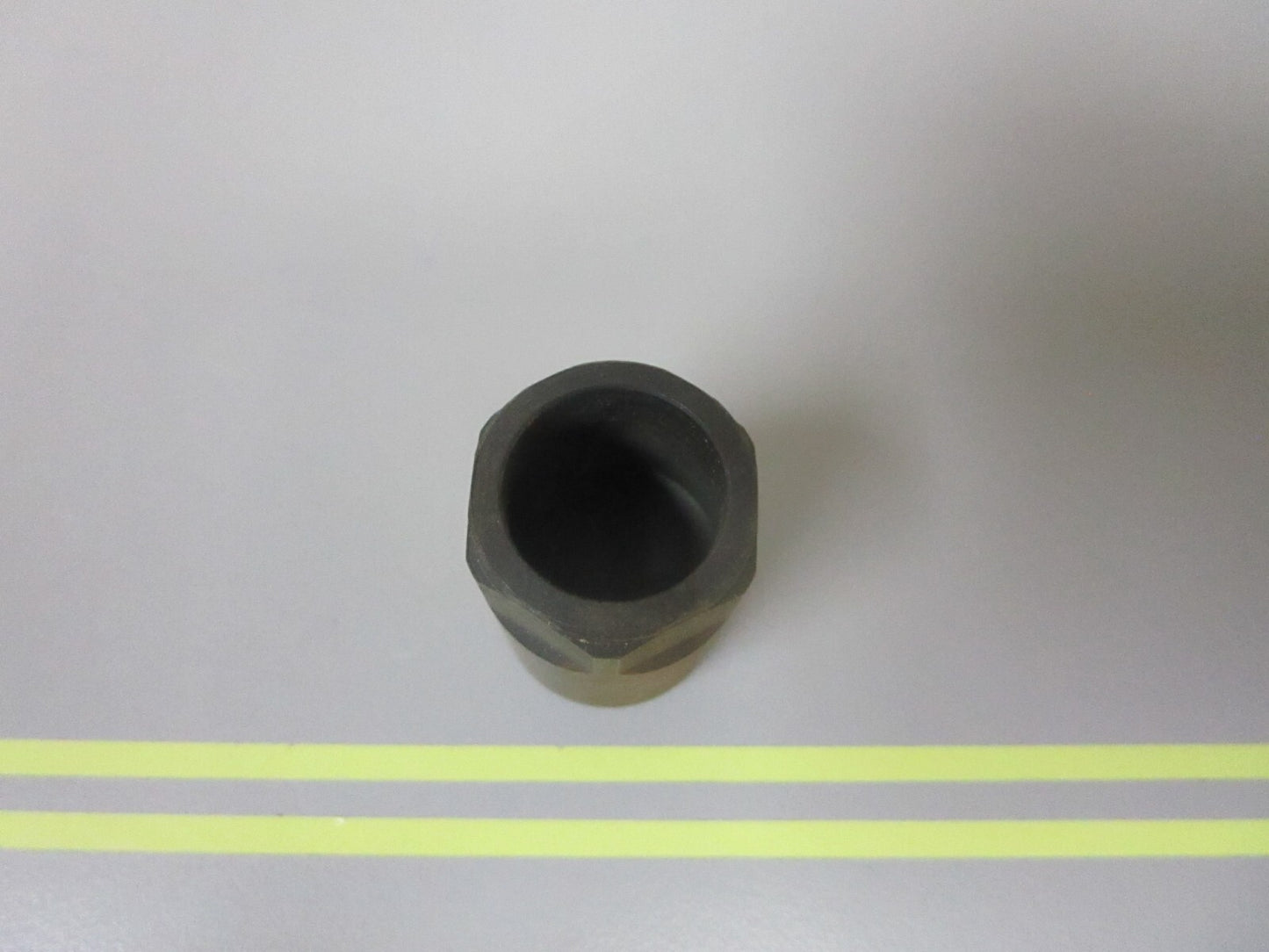 *NEW OEM* 0810 Volvo Penta Nut 844340