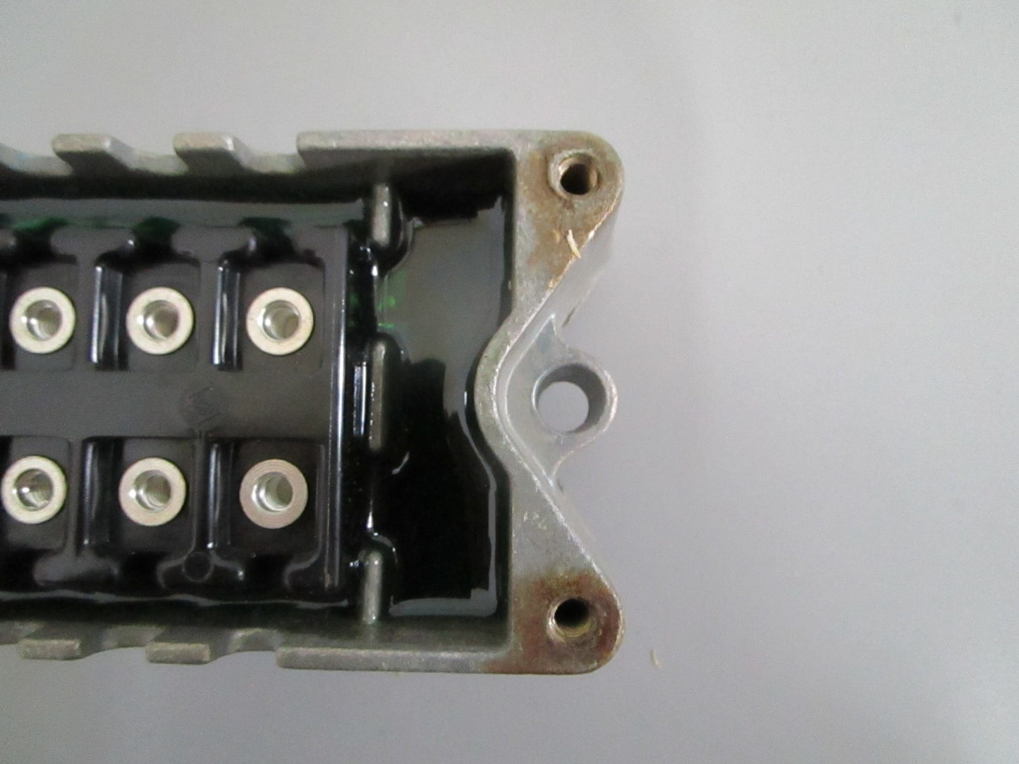 NEW OEM 581397 0581397 OMC Johnson Evinrude Power Pack Assy 0820