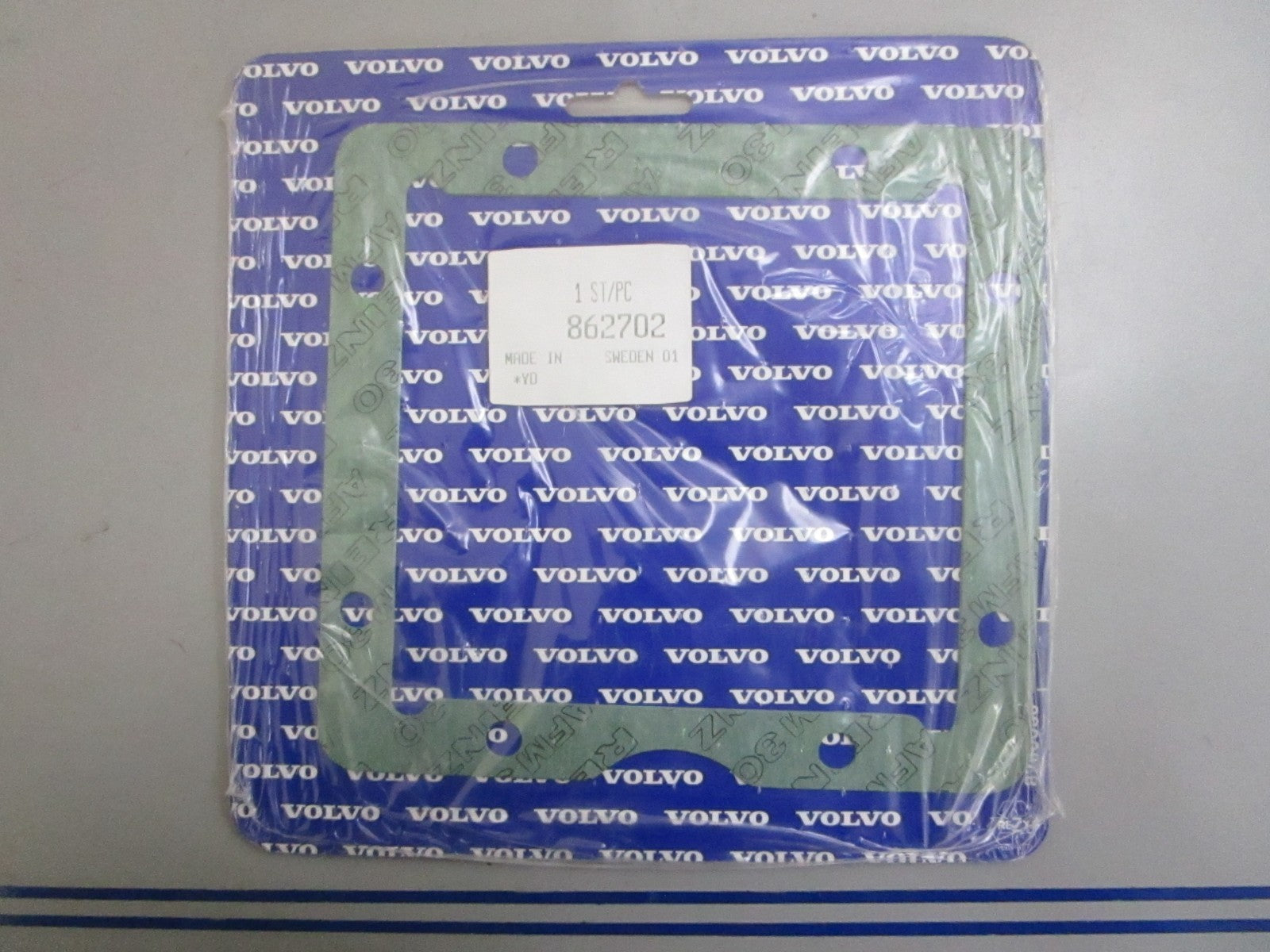 *NEW OEM* 0820 Volvo Penta Gasket 862702