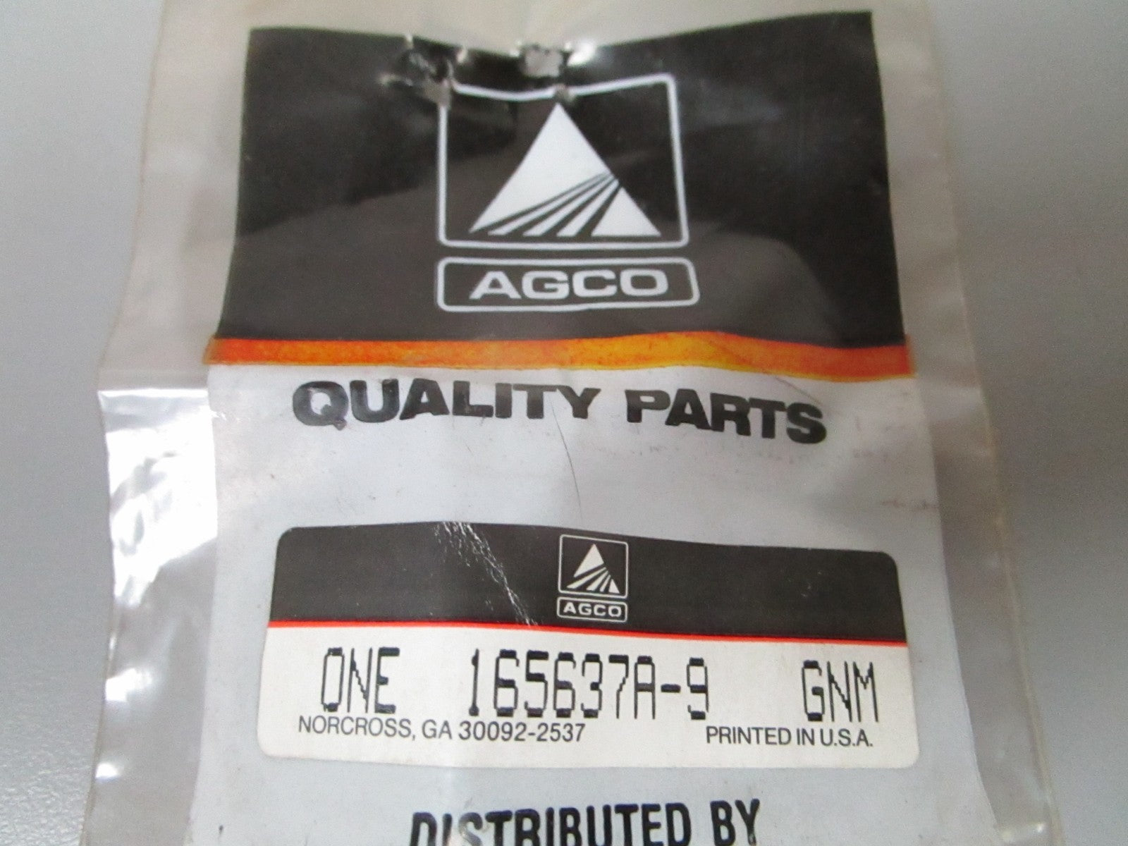 NEW OEM 165637A AGCO Guide 0810