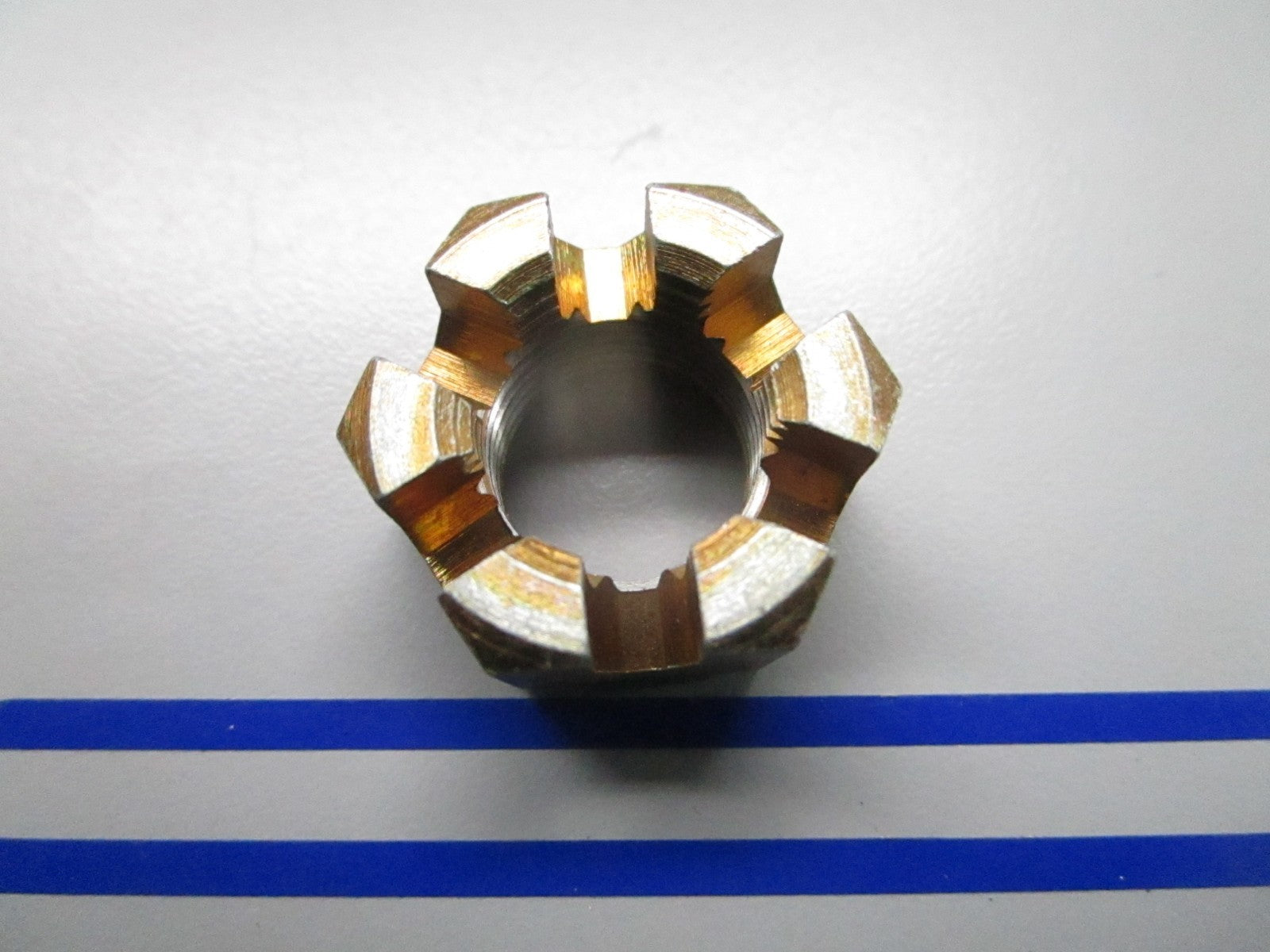 *NEW OEM* 0810 Volvo Penta Nut 955883