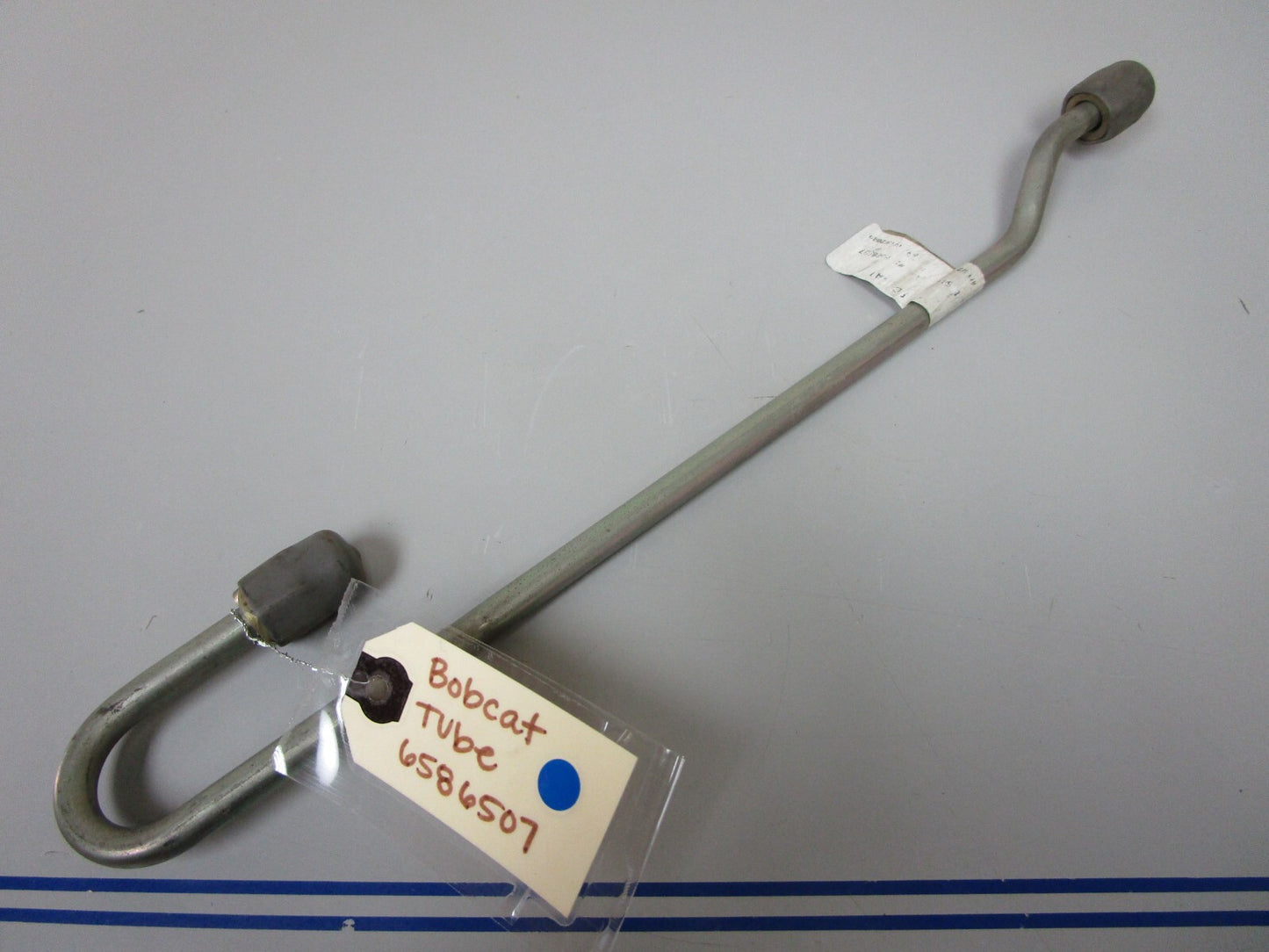 *NEW OEM* 0720 Bobcat Tube 6586507
