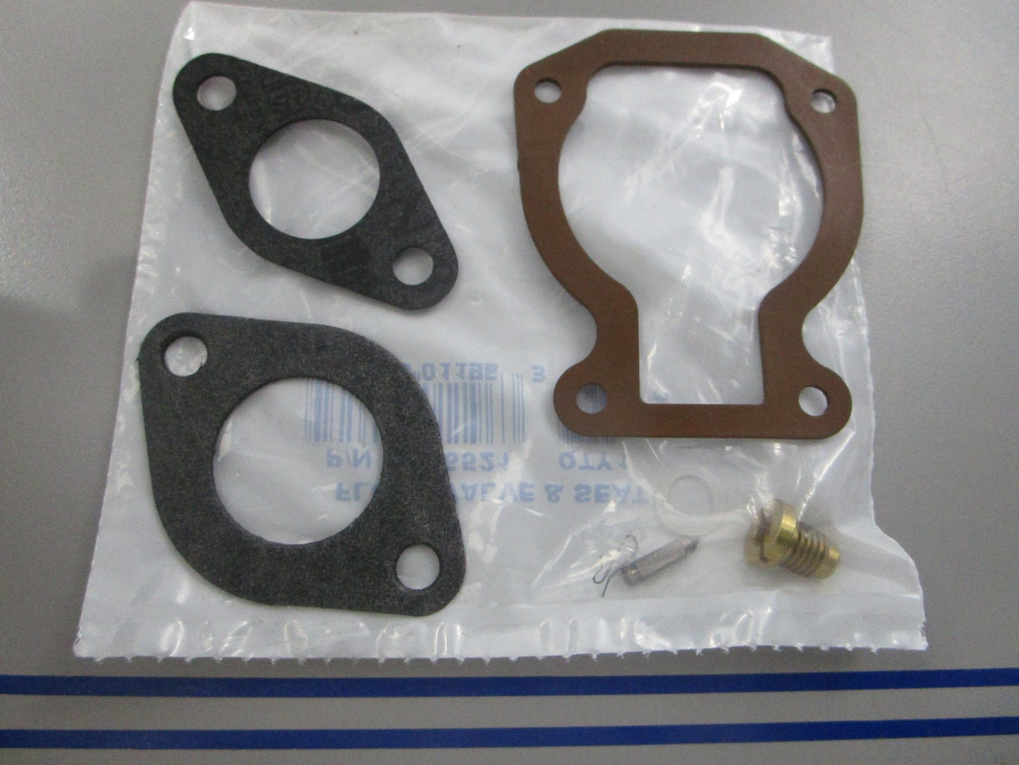 NEW OEM 439072 0439072 OMC Johnson Evinrude Carburetor Repair Kit Assembly 0810