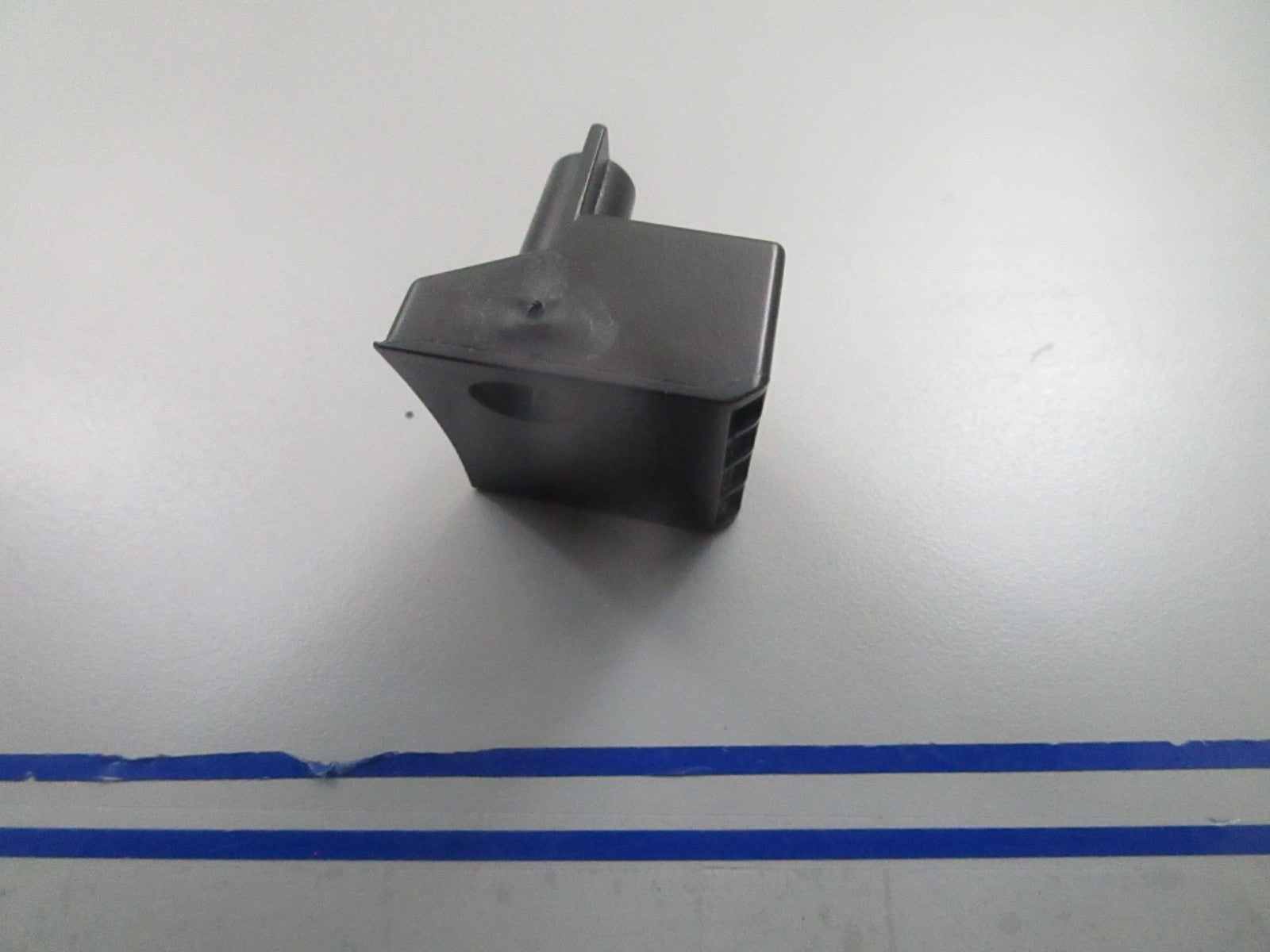 *NEW OEM* 0810 OMC Johnson Evinrude Water Intake Screen 348479 0348479