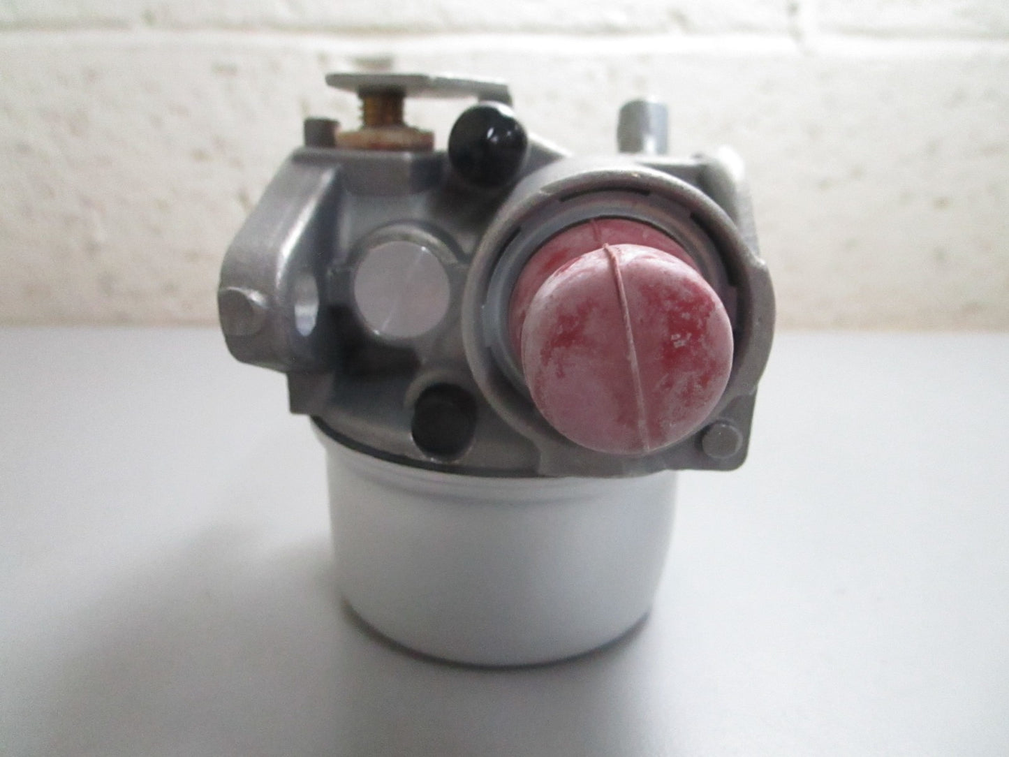 *NEW* 0820 Oregon Carburetor Assy 50-651 Replaces: Tecumseh 640017B