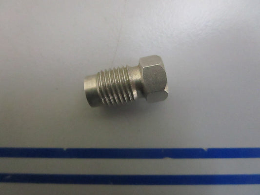 *NEW OEM* 0820 Volvo Penta Plug 852879
