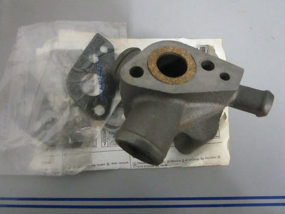 NEW OEM 986521 0986521 OMC Johnson Evinrude Thermostat Housing Kit 0820