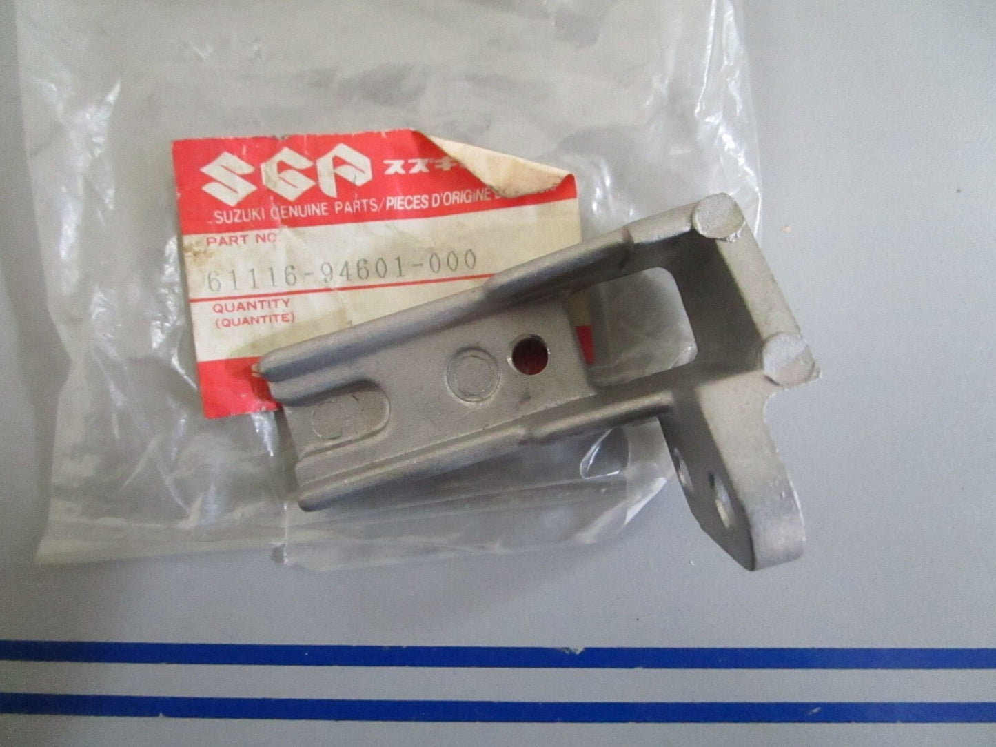 *NEW OEM* 0770 Suzuki Hook Bracket 61116-94601