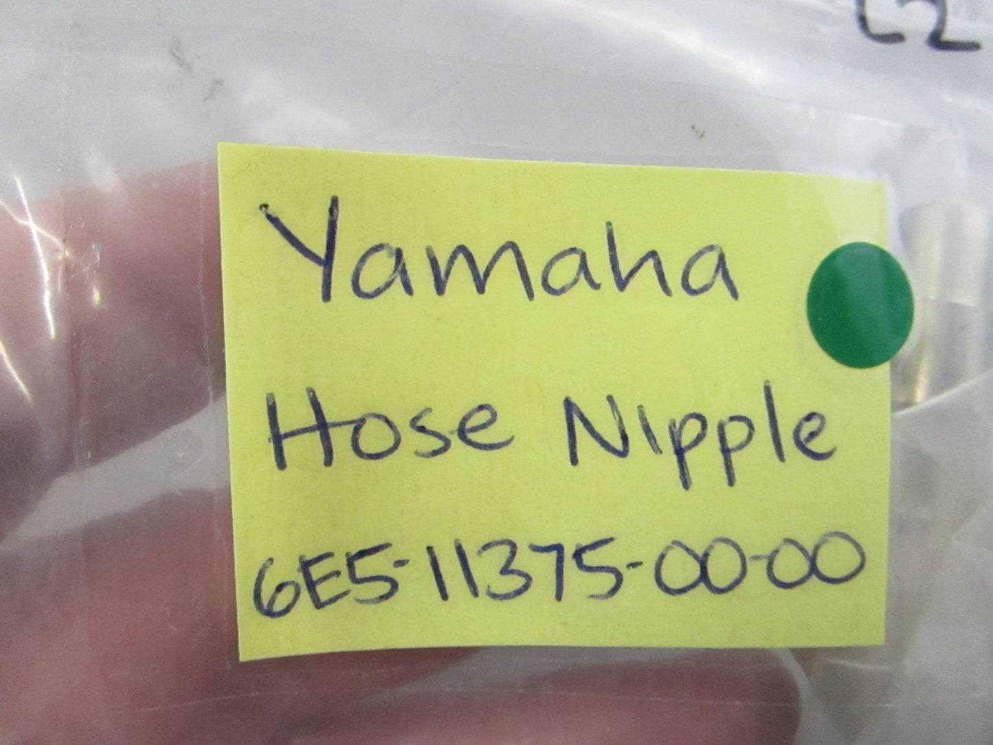 NEW OEM (LOT OF 2) 6E5-11375-00-00 Yamaha Hose Nipple 0810