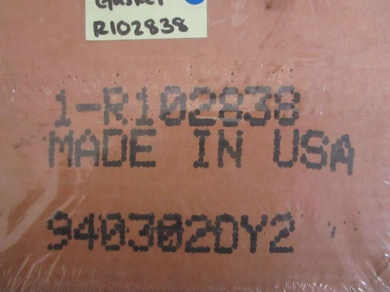 *NEW* 0770 John Deere Gasket R102838