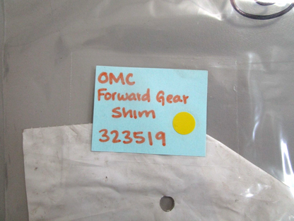*NEW OEM* 0750 OMC Johnson Evinrude FORWARD GEAR SHIM 323519 0323519