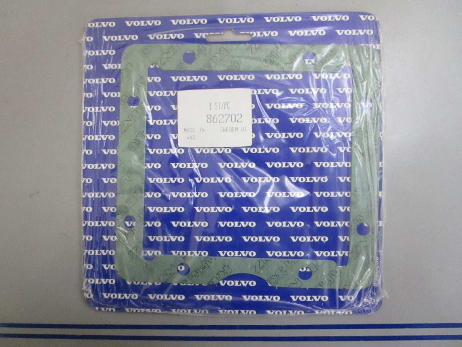*NEW OEM* 0820 Volvo Penta Gasket 862702