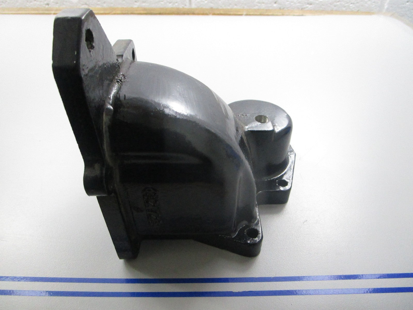 *NEW OEM* 0720 Mercury Mercruiser Thermostat Housing 32723
