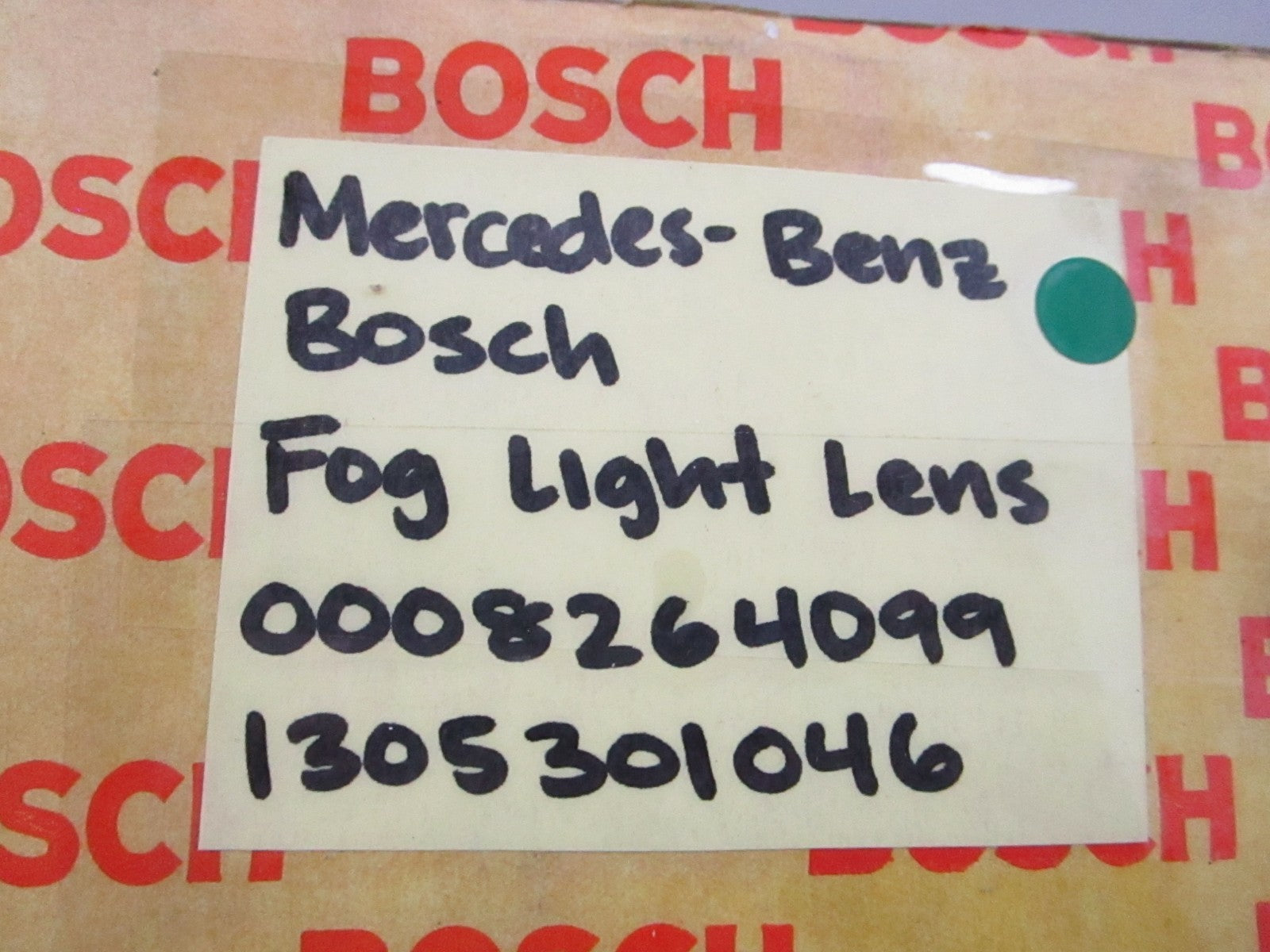 NEW OEM 0008264099 1305301046 Mercedes-Benz Bosch Fog Light Lens 0810