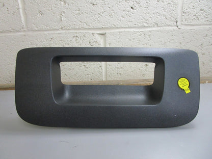 *NEW OEM* 0820 GM Tail Gate Lock Package 1782393