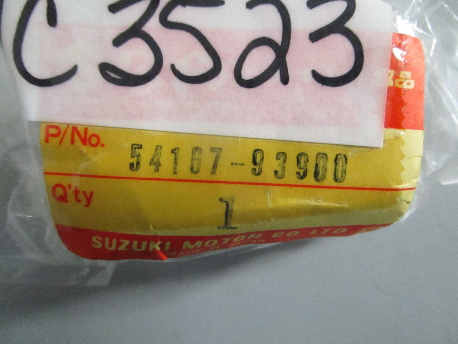 NEW OEM 54167-93900 Suzuki Lower Side Mount 0820