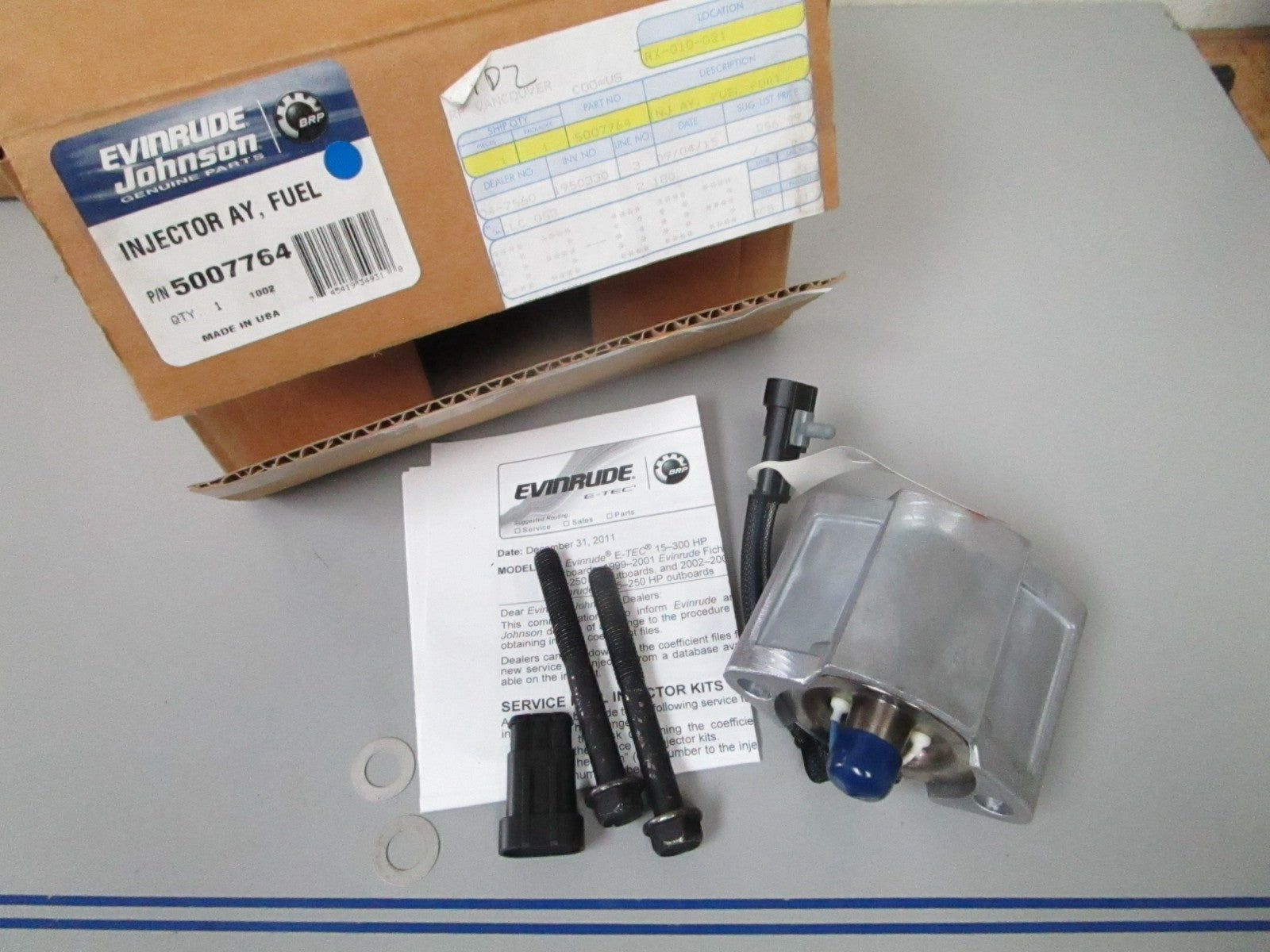 *NEW OEM* 0720 OMC Johnson Evinrude ETEC Fuel Injector Assembly 5007764