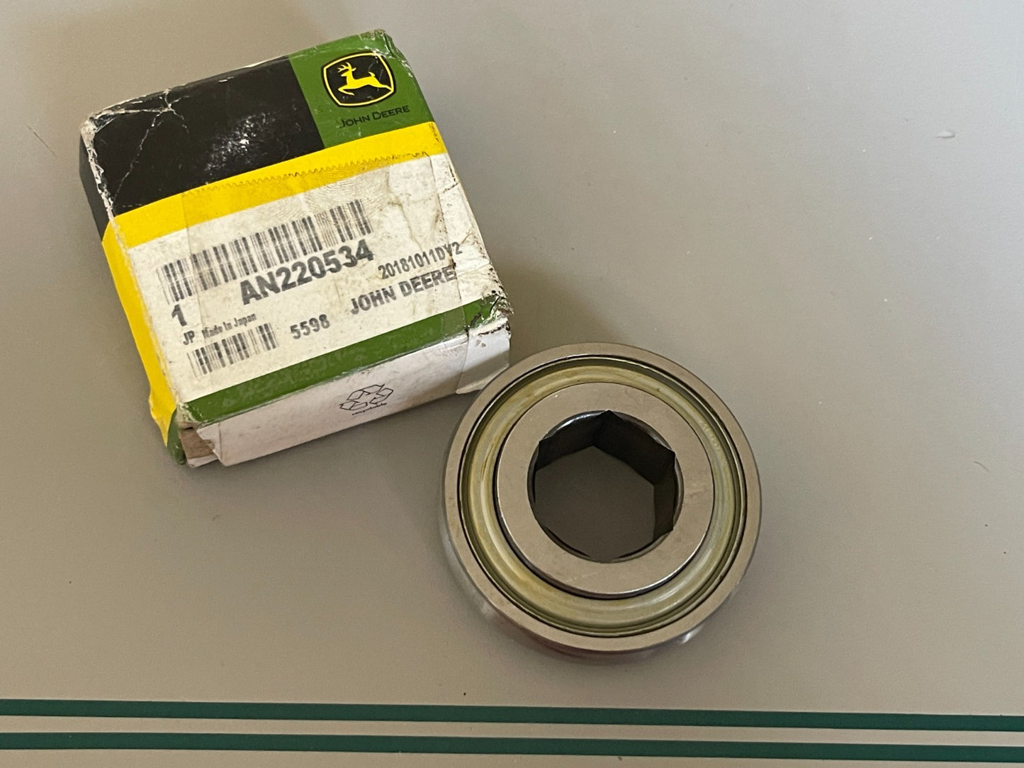 John Deere AN220534 NEW OEM Hexagonal Bore Ball Bearing NOS 0720