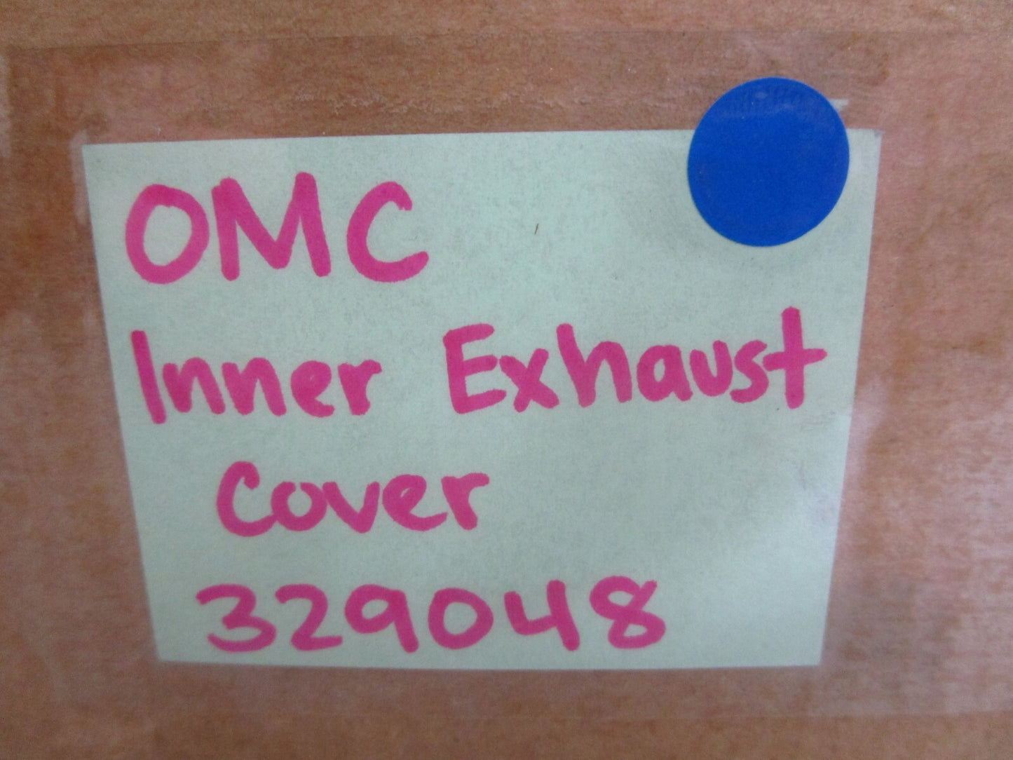 *NEW OEM* 0820 OMC Johnson Evinrude Inner Exhaust Cover 329048 0329048