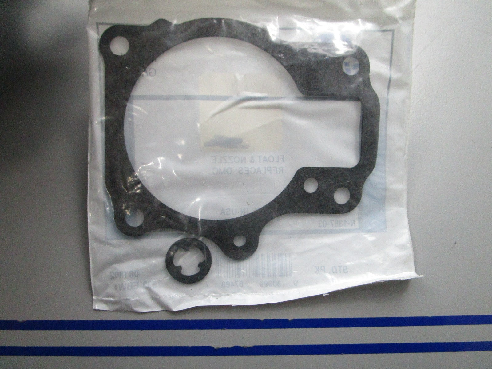NEW Sierra 18-1241 Gasket Float & Nozzle Replaces: OMC 0810