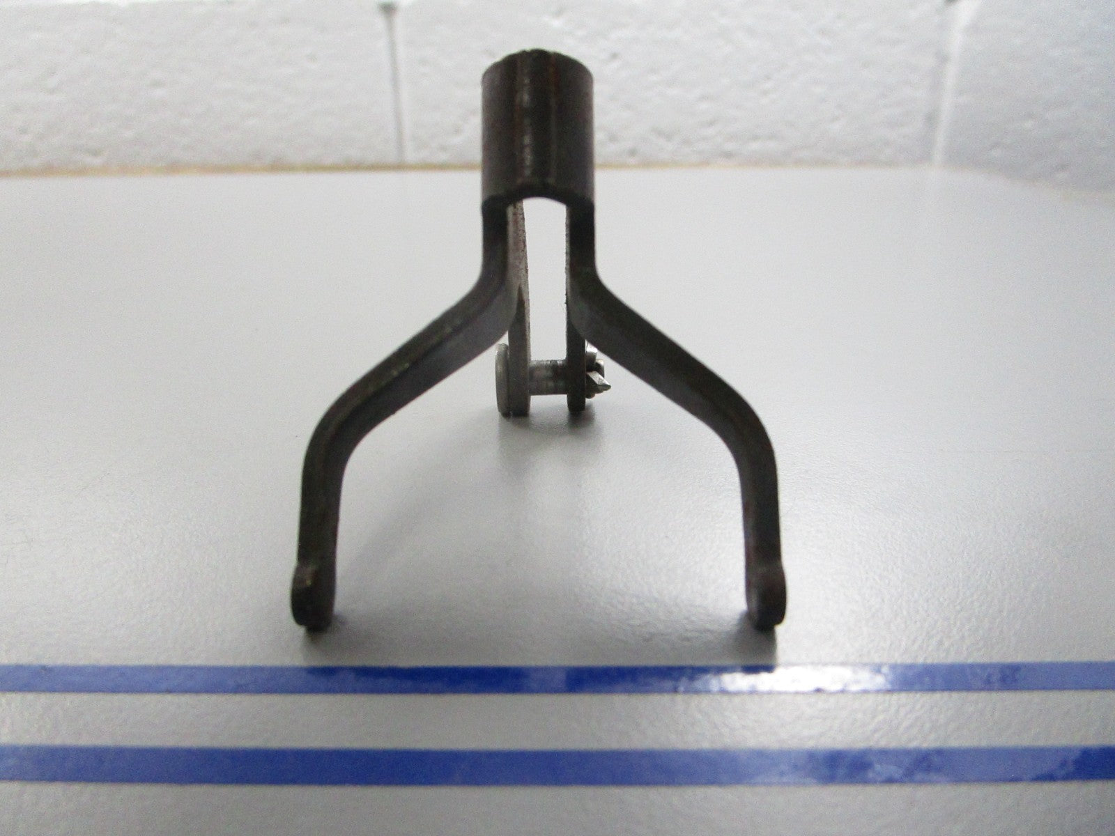 NEW OEM 320118 0320118 OMC Johnson Evinrude Shift Yoke 0810