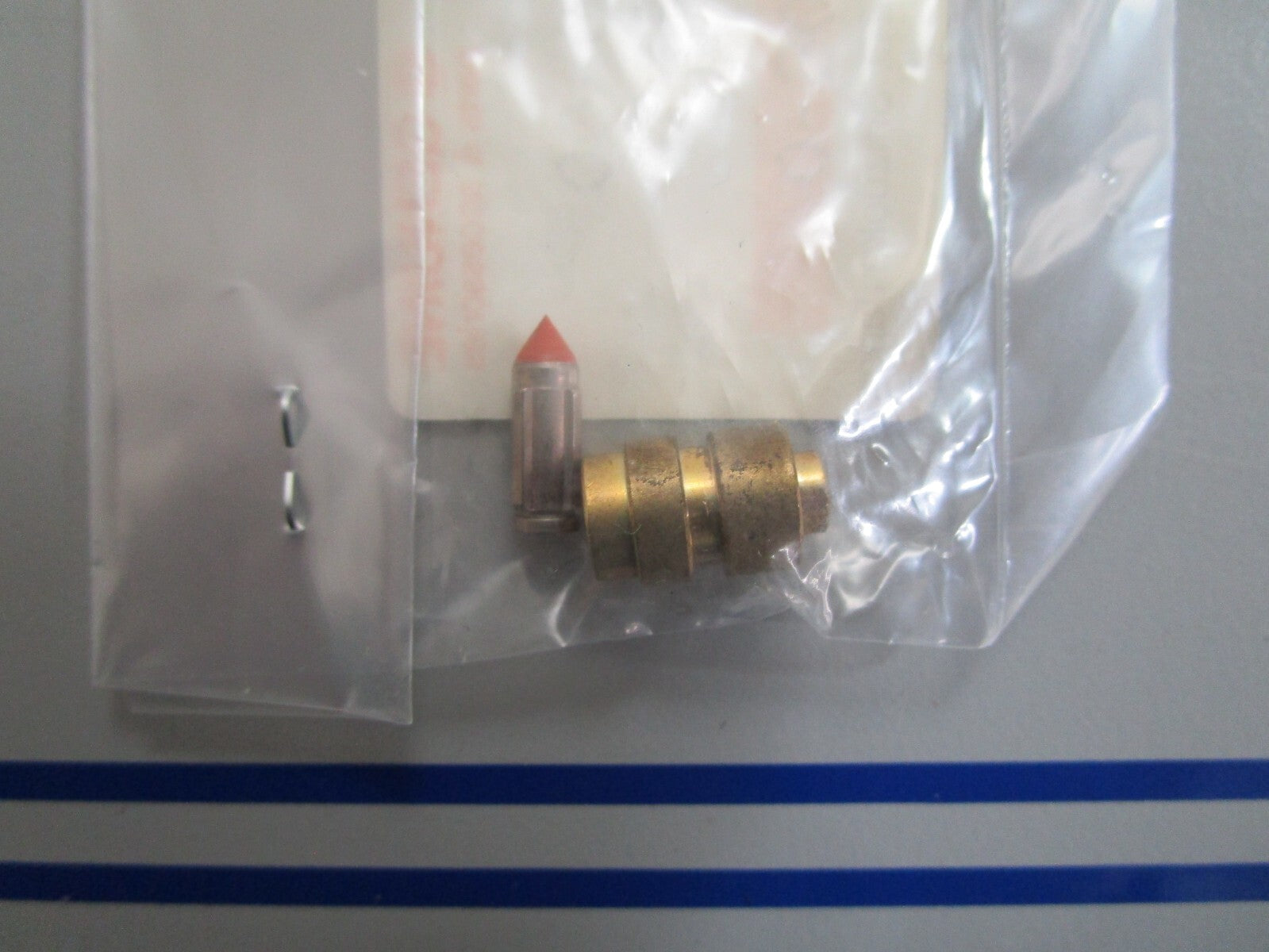 *NEW OEM* 0810 Yamaha Valve Seat Assembly 696-14590-00-00