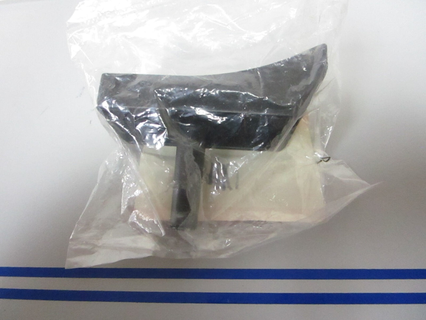 *NEW OEM* 0720 Suzuki STBD Water Filter 17632-98J10