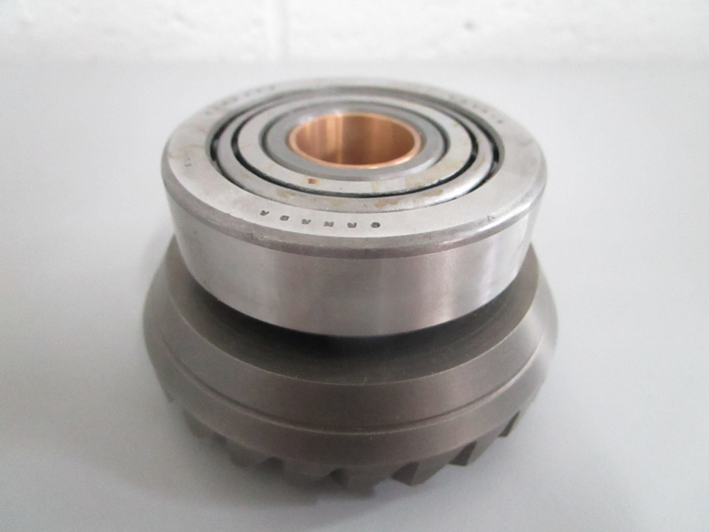 NEW OEM 43-F2A321023 Mercury Force 26T Forward Gear Assy 0820