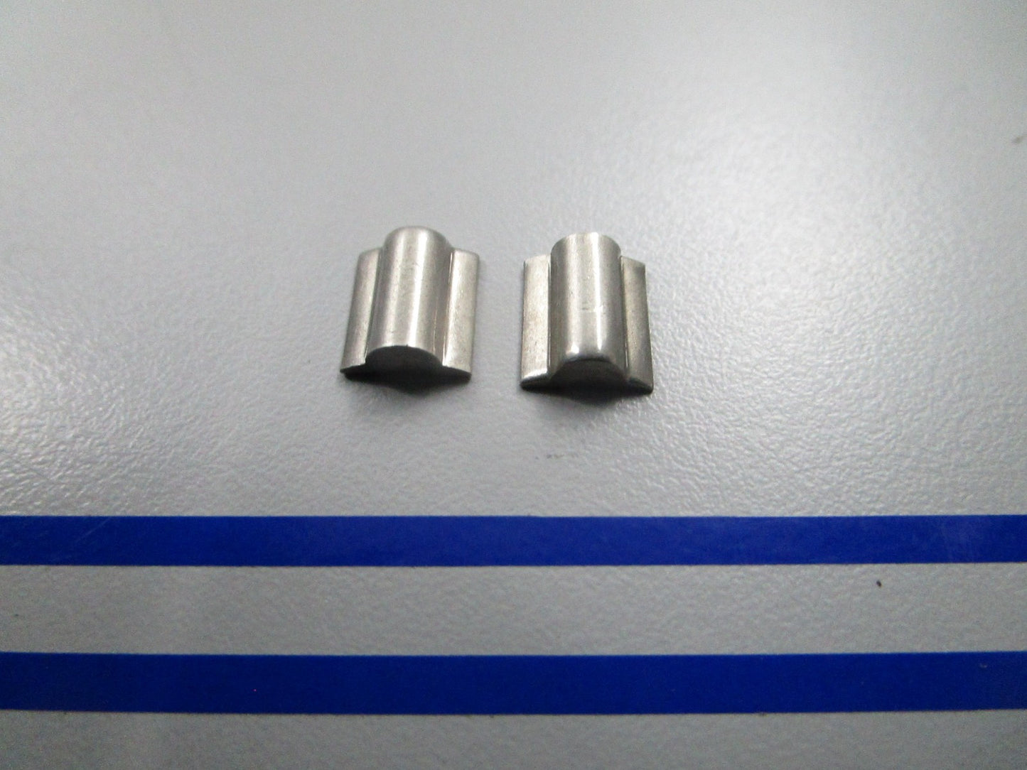 *NEW OEM* (LOT OF 2) 0810 Mercury Quicksilver Key 28-85119