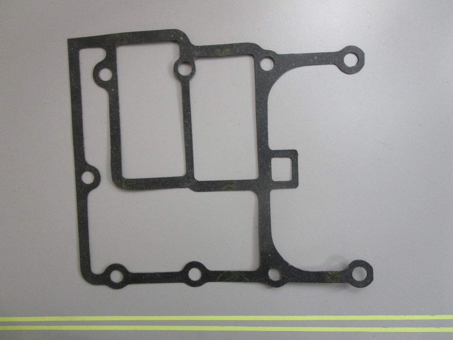 *NEW OEM* 0820 Mercury Force Gasket 27-F474279