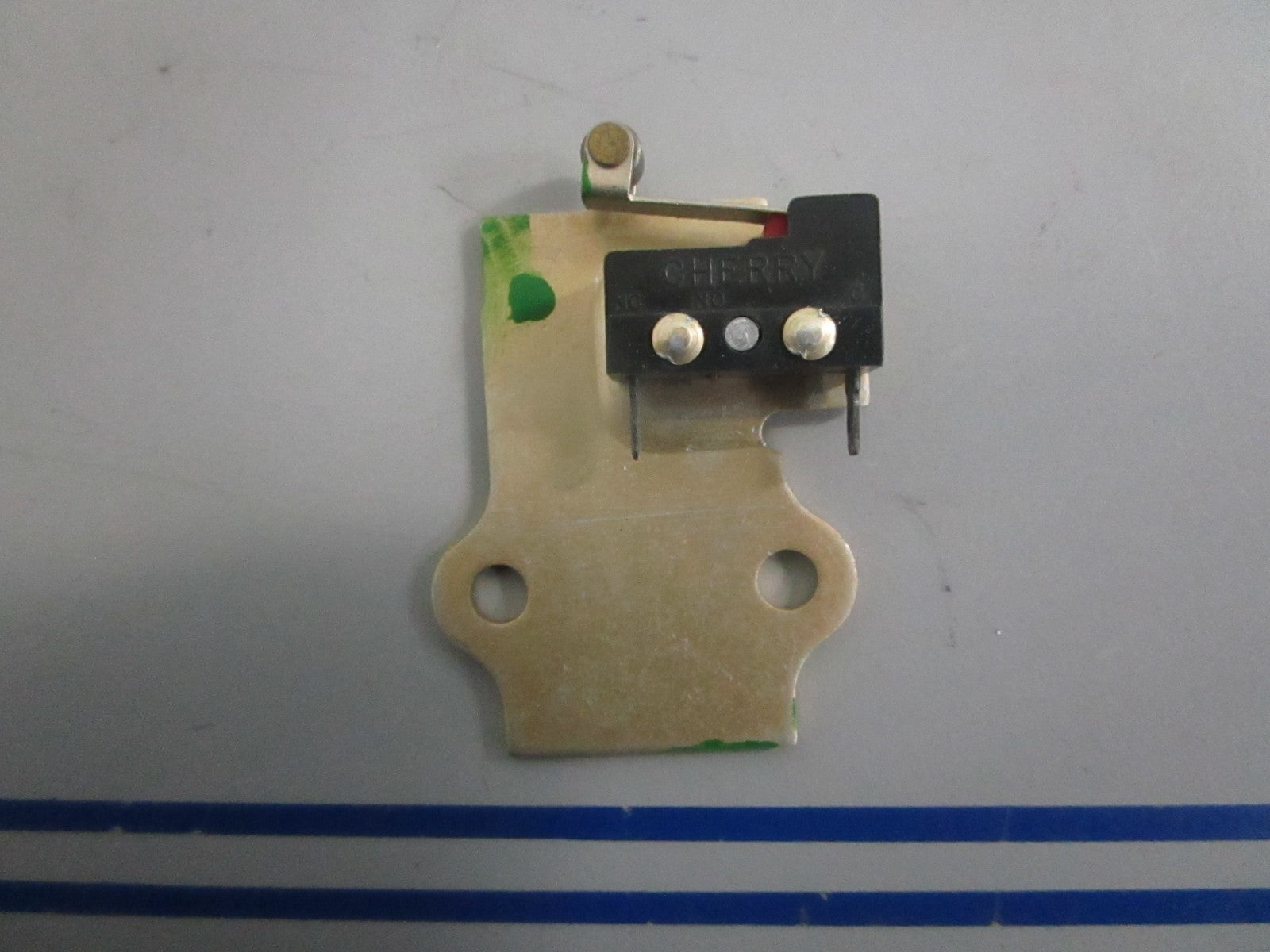 NEW OEM 173480 0173480 OMC Johnson Evinrude Neutral Start Switch 0820