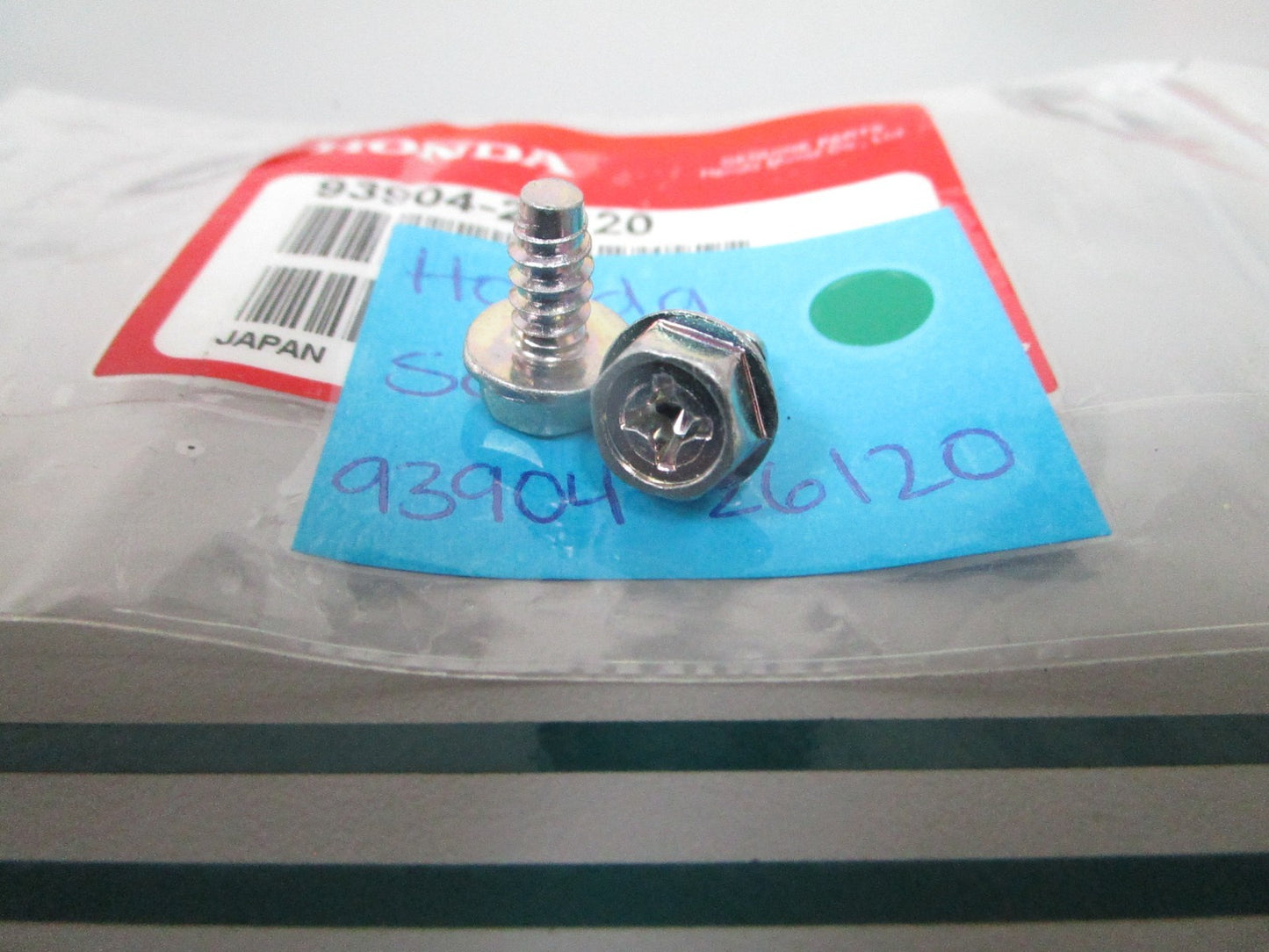 NEW OEM (LOT OF 2) 93904-26120 Honda Screw 0810