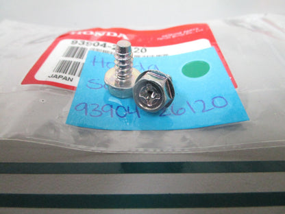 NEW OEM (LOT OF 2) 93904-26120 Honda Screw 0810