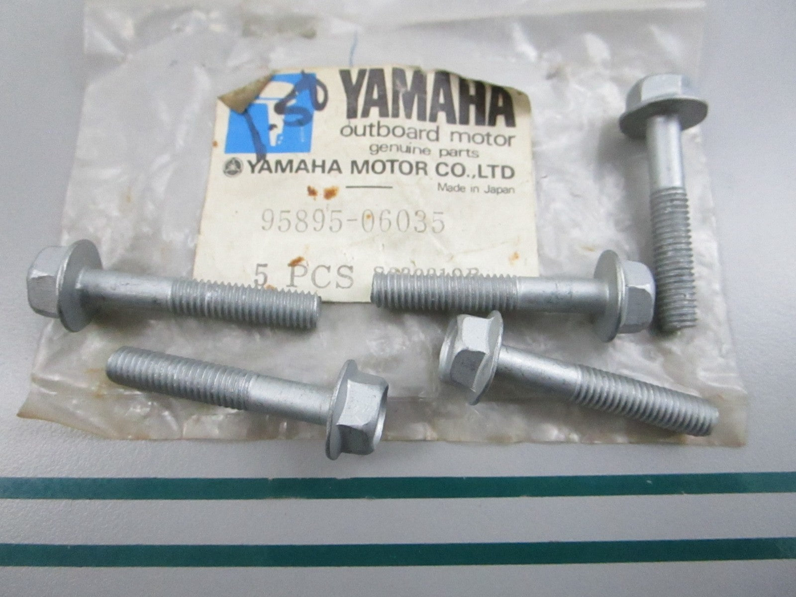 NEW OEM (LOT OF 5) 95895-06035-00 Yamaha Flange Bolt 0810