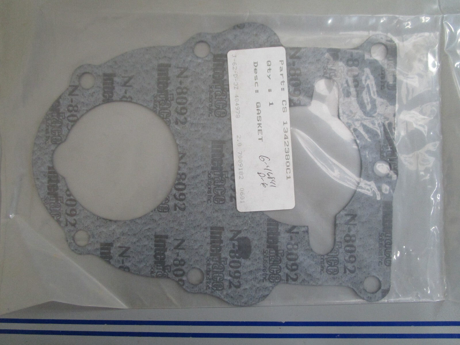 *NEW OEM* 0820 Case IH Gasket 1342380C1
