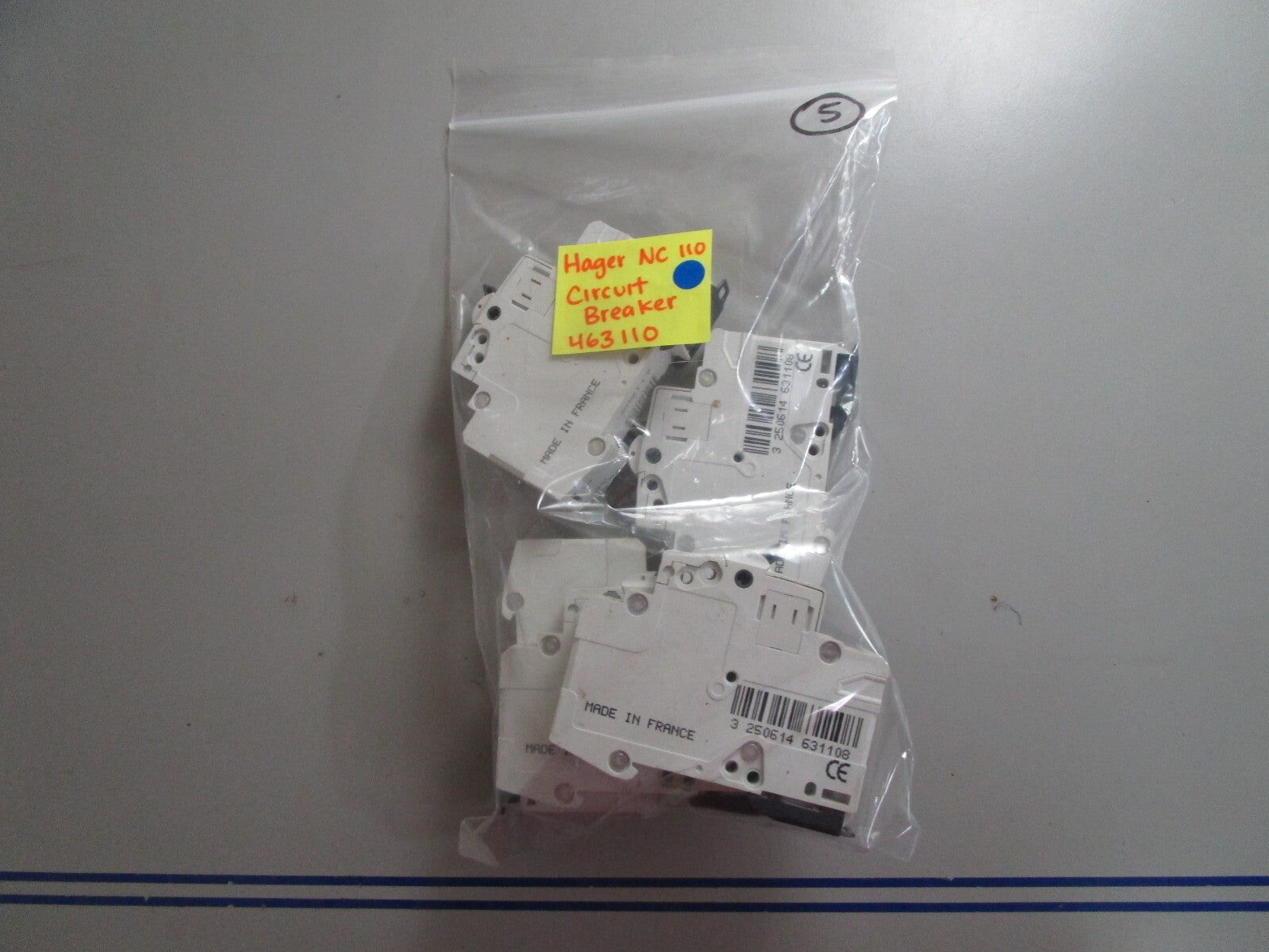 *NEW* 0810 Hager NC 110 Circuit Breaker 463110