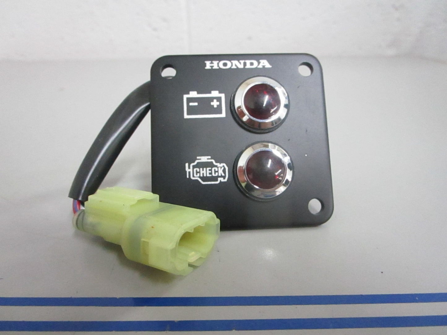NEW OEM 32340-ZW7-000AH Honda Battery/Engine Check Light Panel 0820