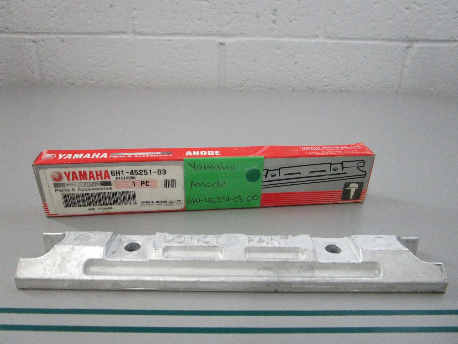 NEW OEM 6H1-45251-03-00 Yamaha Anode 0810