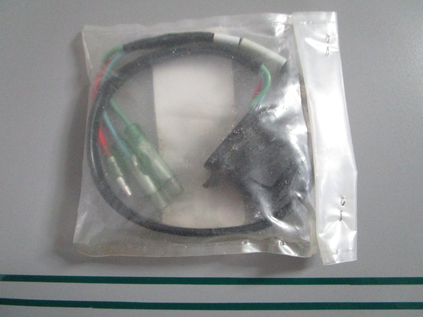 NEW OEM 704-82563-F0-00 Yamaha Tilt Trim Switch 0820
