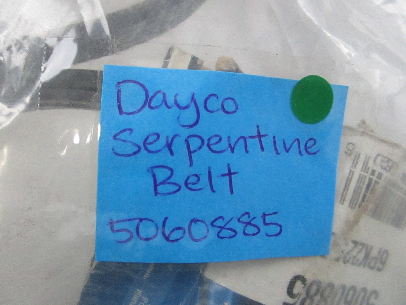 NEW 5060885 Dayco Serpentine Belt 0810
