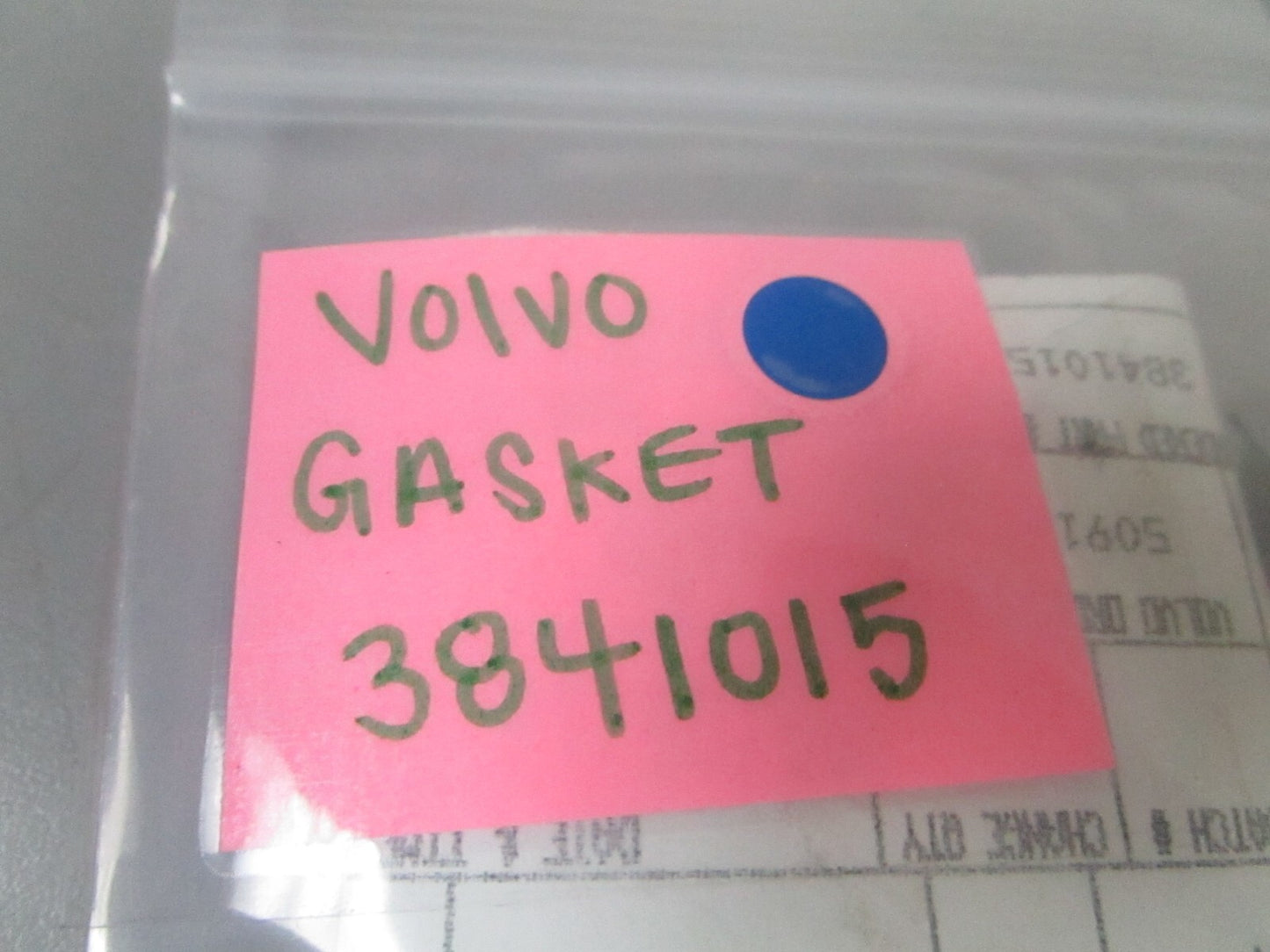 *NEW OEM* 0810 Volvo Penta Gasket 3841015