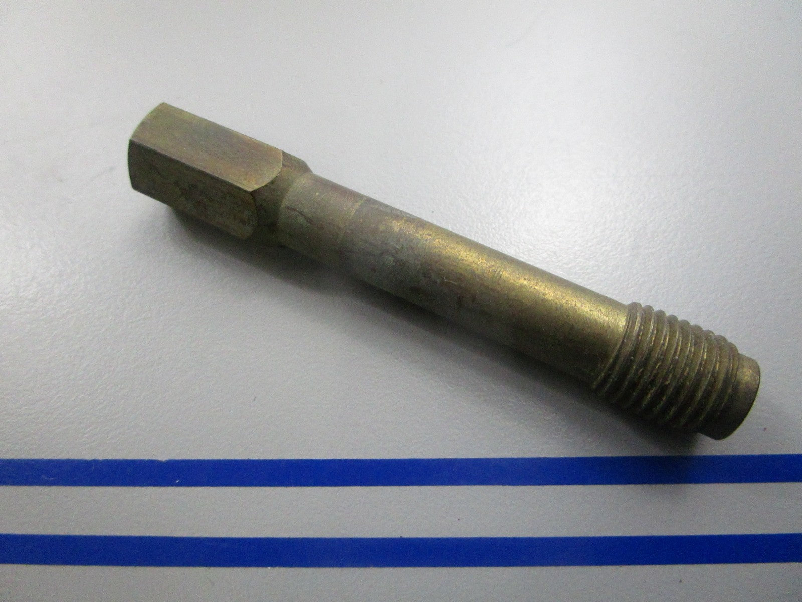 NEW OEM 303982 0303982 OMC Johnson Evinrude Jam Nut 0810