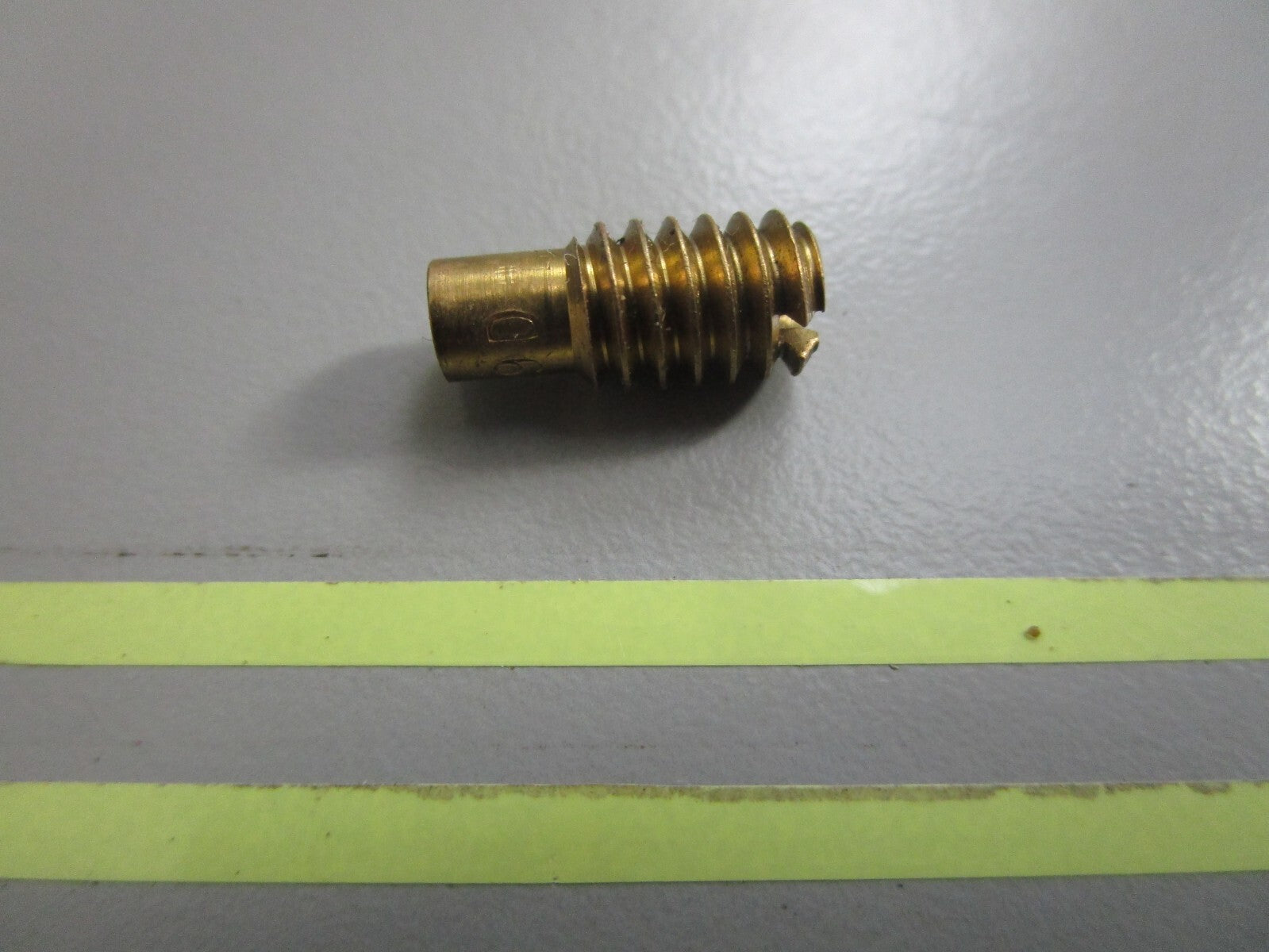 *NEW OEM* 0810 OMC Johnson Evinrude Orifice 324020 0324020