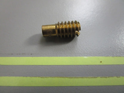 *NEW OEM* 0810 OMC Johnson Evinrude Orifice 324020 0324020